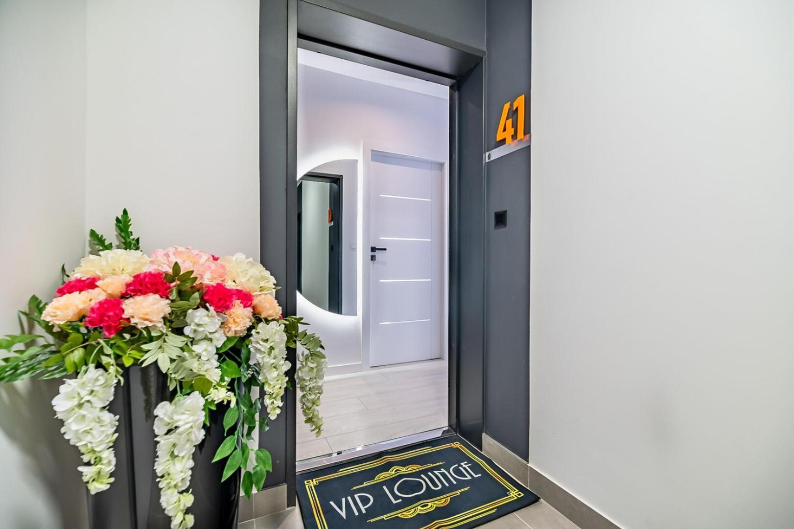 Room, Prymasa 1000-Lecia Rzeszow Exterior photo